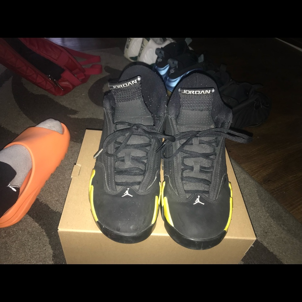 Jordan Thunder 14’s